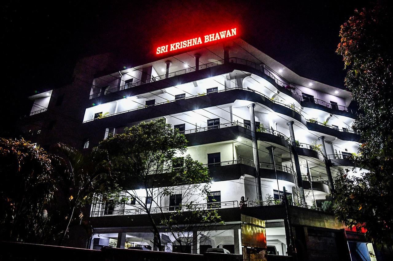 Sri Krishna Bhavan Hotel Гаттон Екстер'єр фото